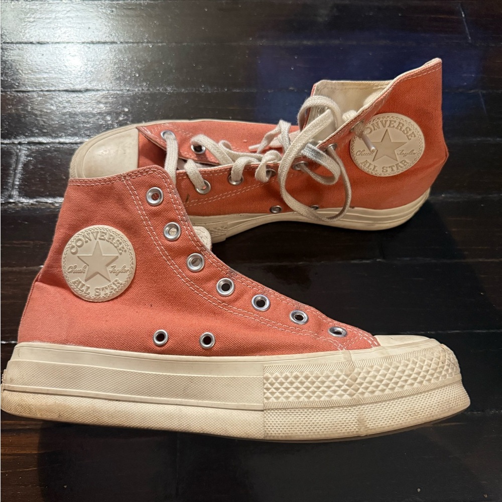 Converse Women's High-Top Sneakers - Coral and Cream